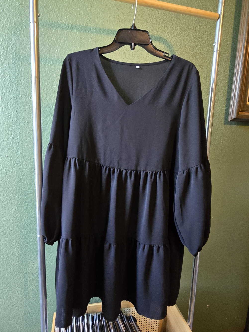 Black V-Neck Tiered Long Sleeve Dress